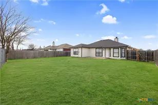 2210 Waterfall Dr, Killeen, TX 76549 - Photo 22