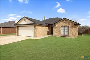 2210 Waterfall Dr, Killeen, TX 76549 - Photo 2