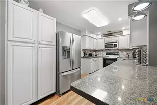 3744 Hunters Glen, Schertz, TX 78108 - Photo 14