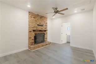 44 Sue Ann Dr, Lampasas, TX 76550 - Photo 8