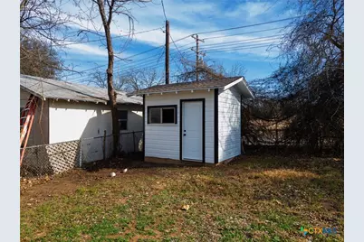 44 Sue Ann Dr, Lampasas, TX 76550 - Photo 14