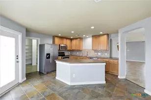 504 Castebar, Round Rock, TX 78664 - Photo 6