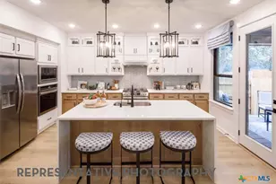 9612 Golden Lion Dr, Austin, TX 78744 - Photo 2