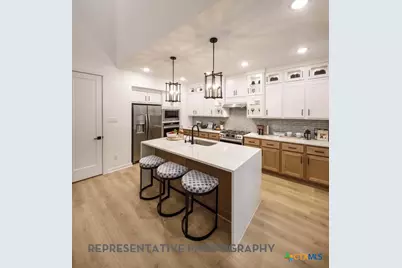 9612 Golden Lion Drive, Austin, TX 78744 - Photo 4