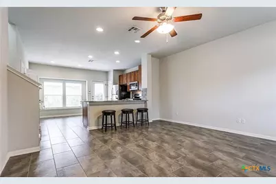 159 Wainscot Oak Way, San Marcos, TX 78666 - Photo 2