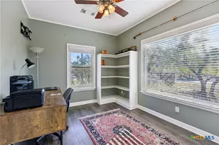 515 Valley Ridge, Canyon Lake, TX 78133 - Photo 20