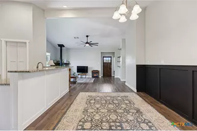 515 Valley Ridge, Canyon Lake, TX 78133 - Photo 14