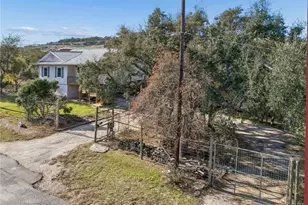 515 Valley Ridge, Canyon Lake, TX 78133 - Photo 2