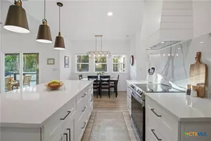 1174 Desiree St, Canyon Lake, TX 78133 - Photo 18