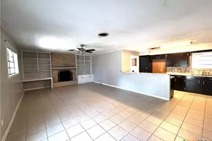 1006 Blyth Rd, Victoria, TX 77904 - Photo 4