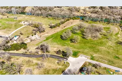 540 Guthrie Drive, Belton, TX 76513 - Photo 8