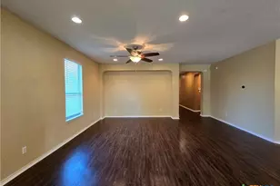 1492 Jordan Crossing, New Braunfels, TX 78130 - Photo 6