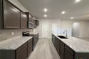 3008 Seeker St, Killeen, TX 76549 - Photo 6