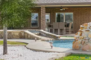 11010 La Paloma Loop, Salado, TX 76571 - Photo 2