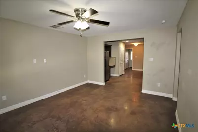 1017 S 9th Street, Copperas Cove, TX 76522 - Photo 2