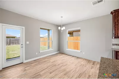 111 Giacomo Drive, Victoria, TX 77901 - Photo 4