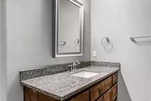 111 Giacomo Dr, Victoria, TX 77901 - Photo 16