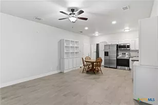 144 Ski Plex Dr, Seguin, TX 78155 - Photo 42