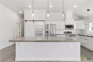 144 Ski Plex Dr, Seguin, TX 78155 - Photo 14