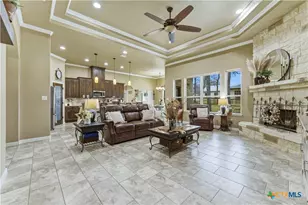 203 Champions Blvd, La Vernia, TX 78121 - Photo 20