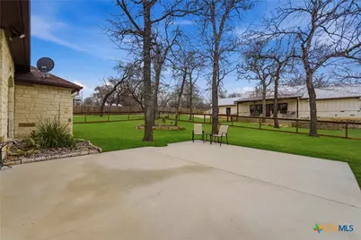 203 Champions Boulevard, La Vernia, TX 78121 - Photo 12
