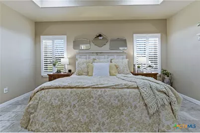 203 Champions Boulevard, La Vernia, TX 78121 - Photo 24