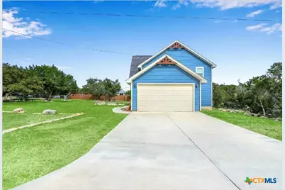 1009 Eagle Flight Drive, Canyon Lake, TX 78133 - Photo 4