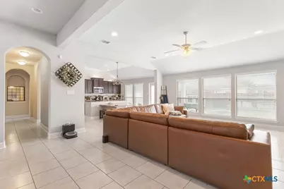 105 Grand View, Floresville, TX 78114 - Photo 6