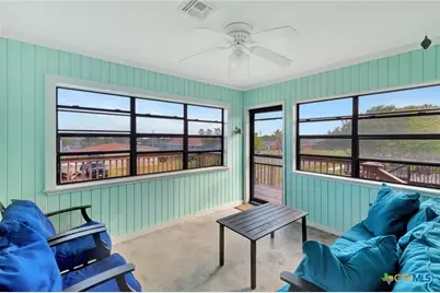 1106 W Jefferson Avenue, Port O'Connor, TX 77982 - Photo 24