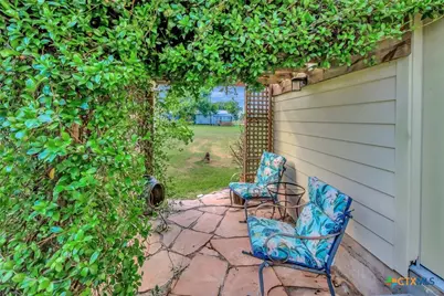 1106 W Jefferson Avenue, Port O'Connor, TX 77982 - Photo 26