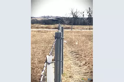 124 Galle Estates Circle, Kingsbury, TX 78638 - Photo 22