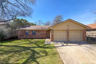 1415 Shady Ln, Belton, TX 76513 - Photo 1