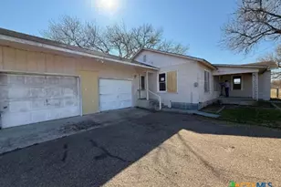 4928 State Hwy 119, Goliad, TX 77963 - Photo 20