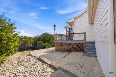 1122 Highland Terrace Drive, Canyon Lake, TX 78133 - Photo 28