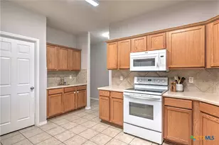 212 Gracie Ct, Harker Heights, TX 76548 - Photo 16