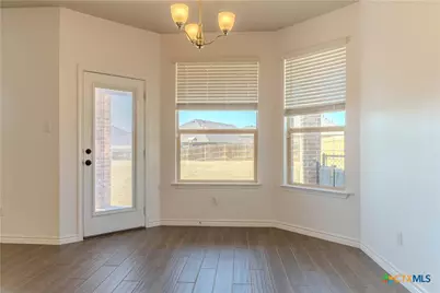 5748 St. Charles Drive, Belton, TX 76513 - Photo 14