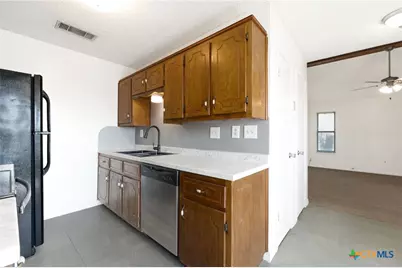 111 Spur Drive, Copperas Cove, TX 76522 - Photo 8