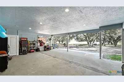 1784 Fm 538, Stockdale, TX 78160 - Photo 36