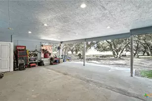 1784 Fm 538, Stockdale, TX 78160 - Photo 36