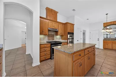 3010 Legend Oaks Boulevard, Belton, TX 76513 - Photo 14