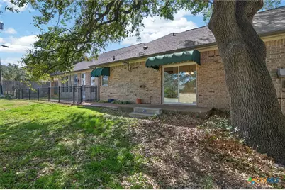 3010 Legend Oaks Boulevard, Belton, TX 76513 - Photo 32