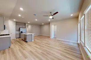 317 Dobson Dr, Killeen, TX 76542 - Photo 8