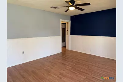 3001 E Mistletoe Avenue, Victoria, TX 77901 - Photo 4