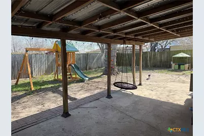 3001 E Mistletoe Avenue, Victoria, TX 77901 - Photo 22