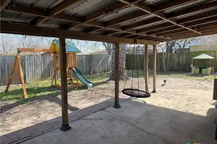 3001 E Mistletoe Ave, Victoria, TX 77901 - Photo 22