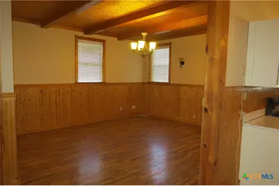 202 S Mesquite Street, Luling, TX 78648 - Photo 4