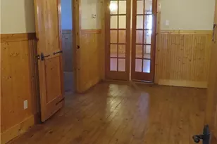 202 S Mesquite St, Luling, TX 78648 - Photo 16