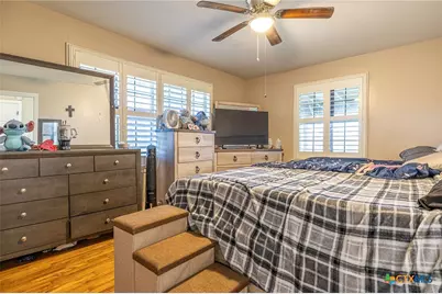 743 Royal Road, Port Lavaca, TX 77979 - Photo 8