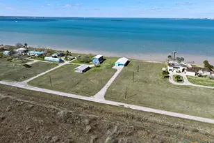 400 W Kruse Rd, Port Lavaca, TX 77979 - Photo 16