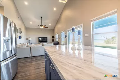 400 W Kruse Rd, Port Lavaca, TX 77979 - Photo 6